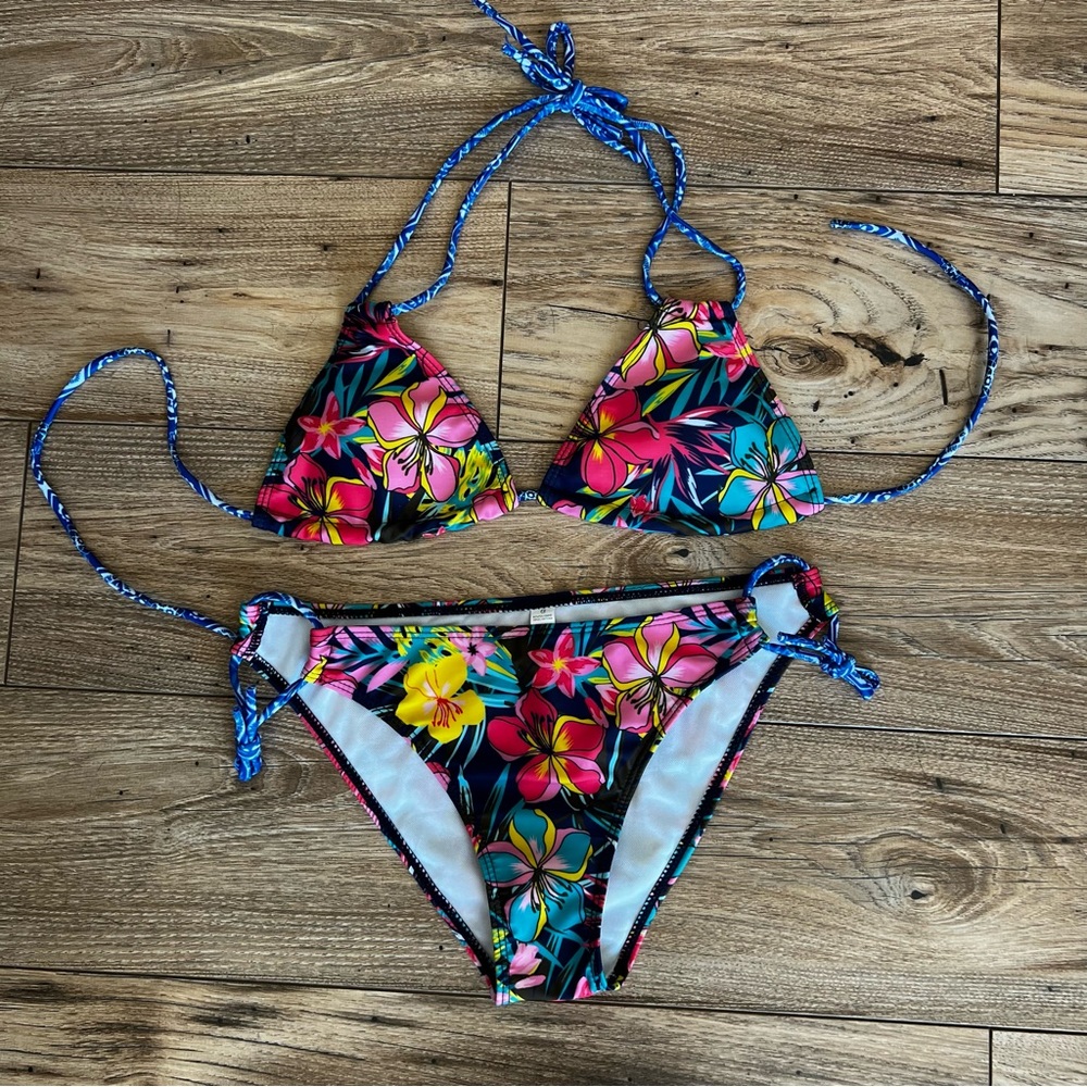 Brand New Flowered Bikini